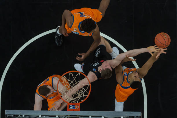 赫罗纳成为 赫罗纳成为